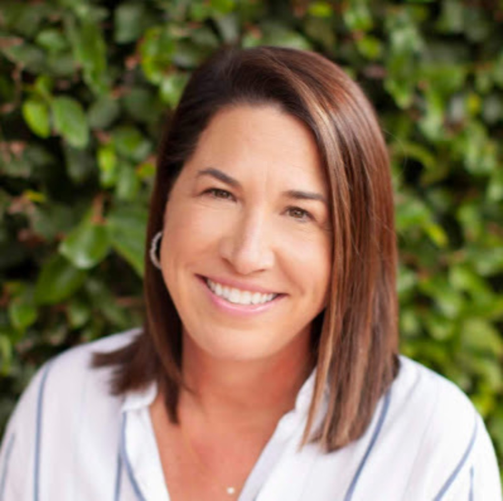 Meet your Posher, Suzanne